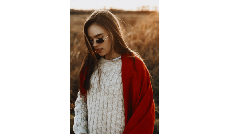 Glasses girl in image