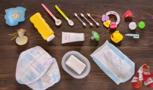 10 Newborn Essentials feature image
